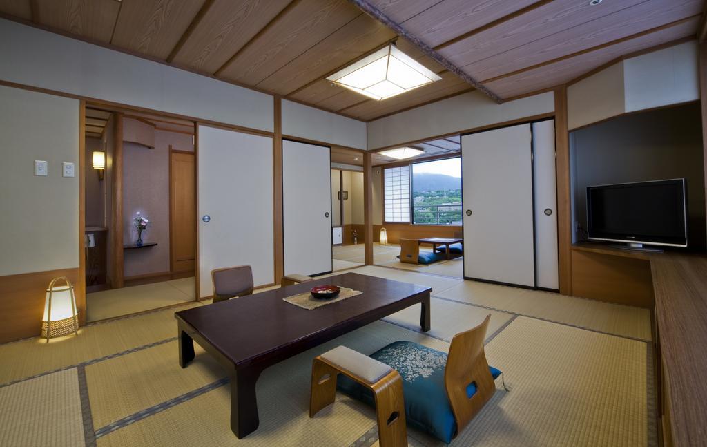 Kyo-Ohmi Shiga Kogen Quarto foto